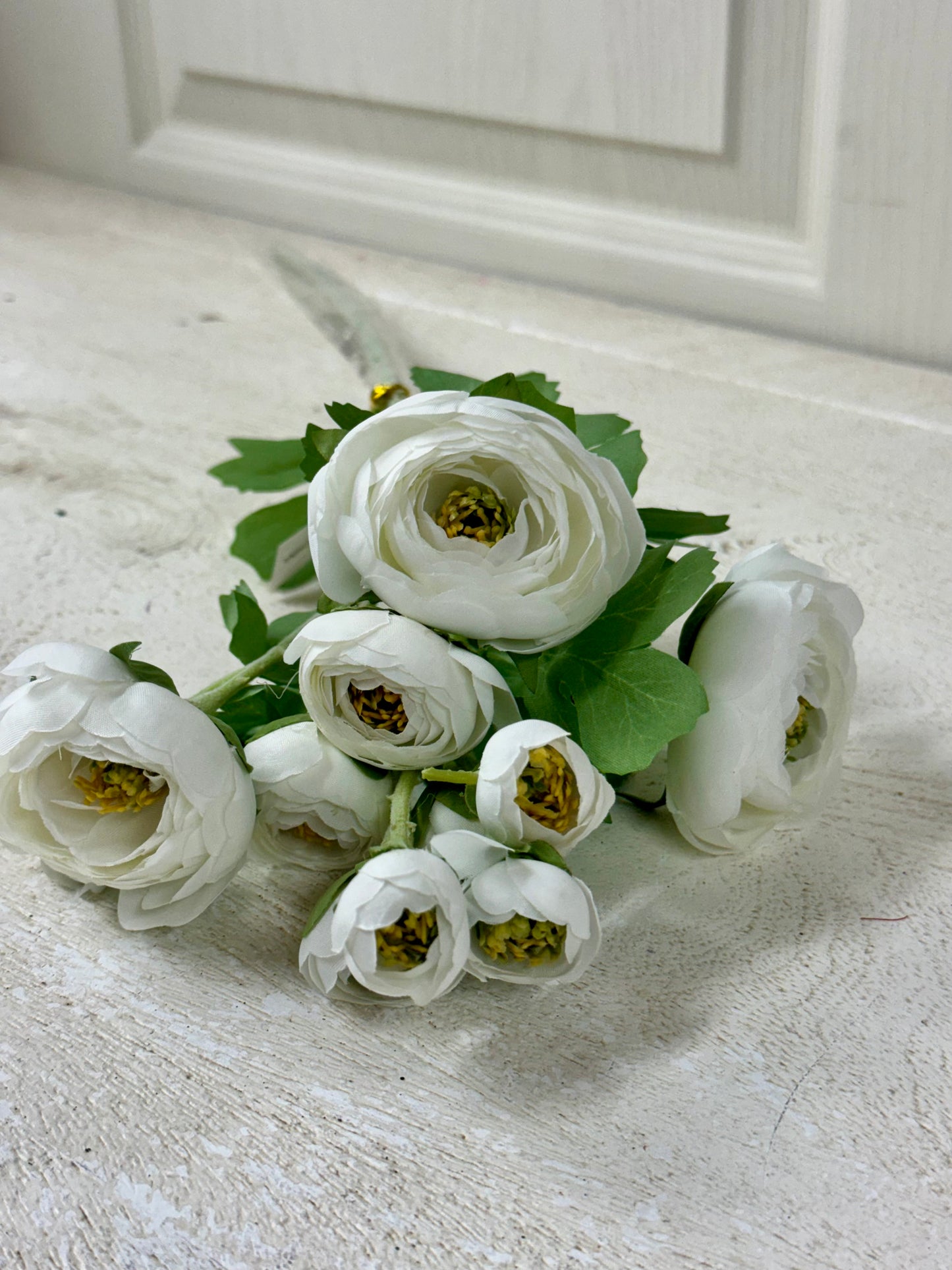 21.5 Inch White Ranunculus Spray