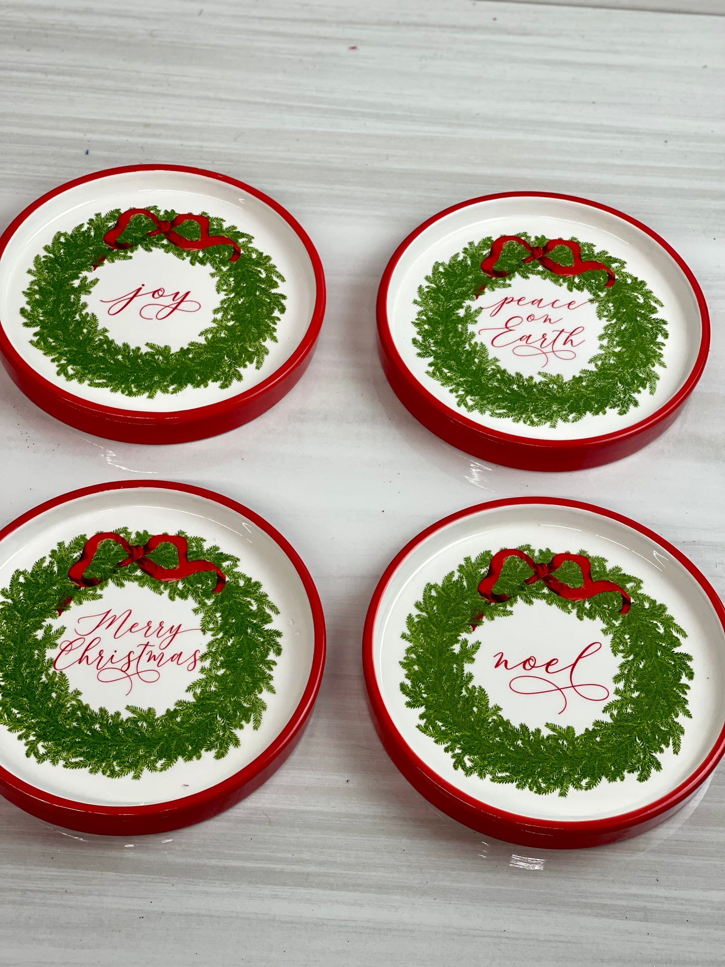 Dolomite Flat Wreath Plate Four Styles