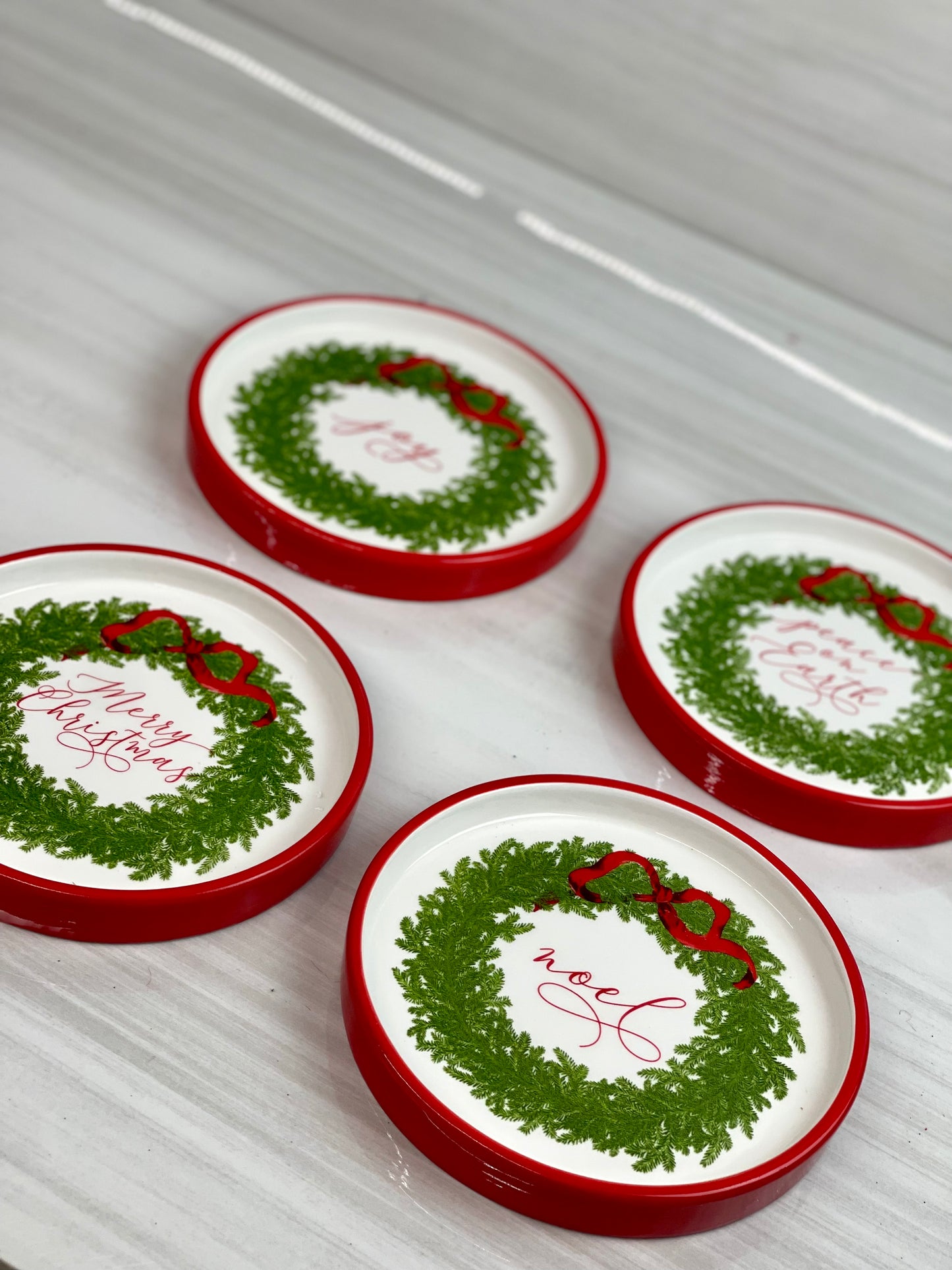 Dolomite Flat Wreath Plate Four Styles