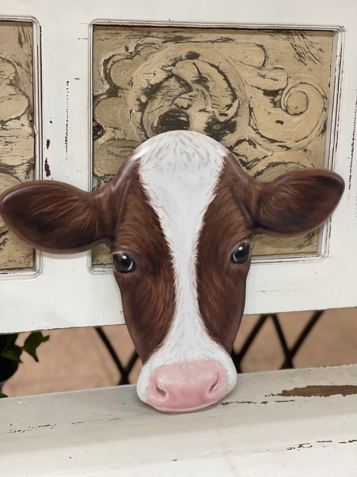 12 Inch Metal Brown And White Cow Head Sign