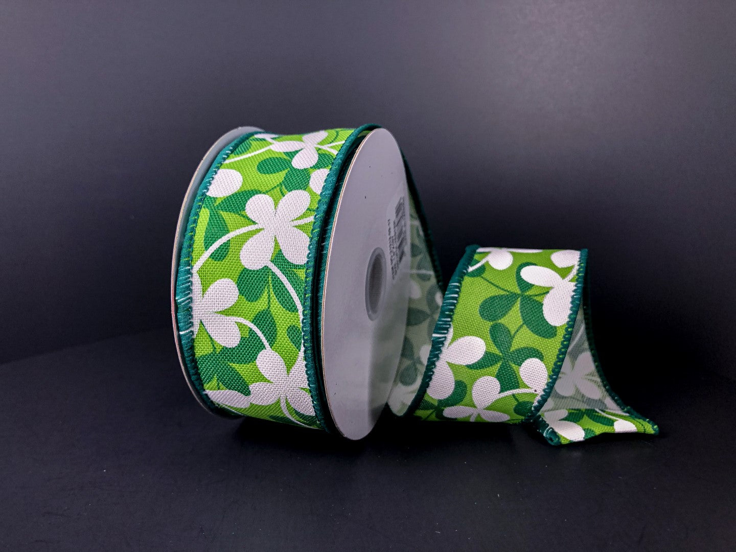 1.5 Inch By 10 Yard Green And White Clover Ribbon