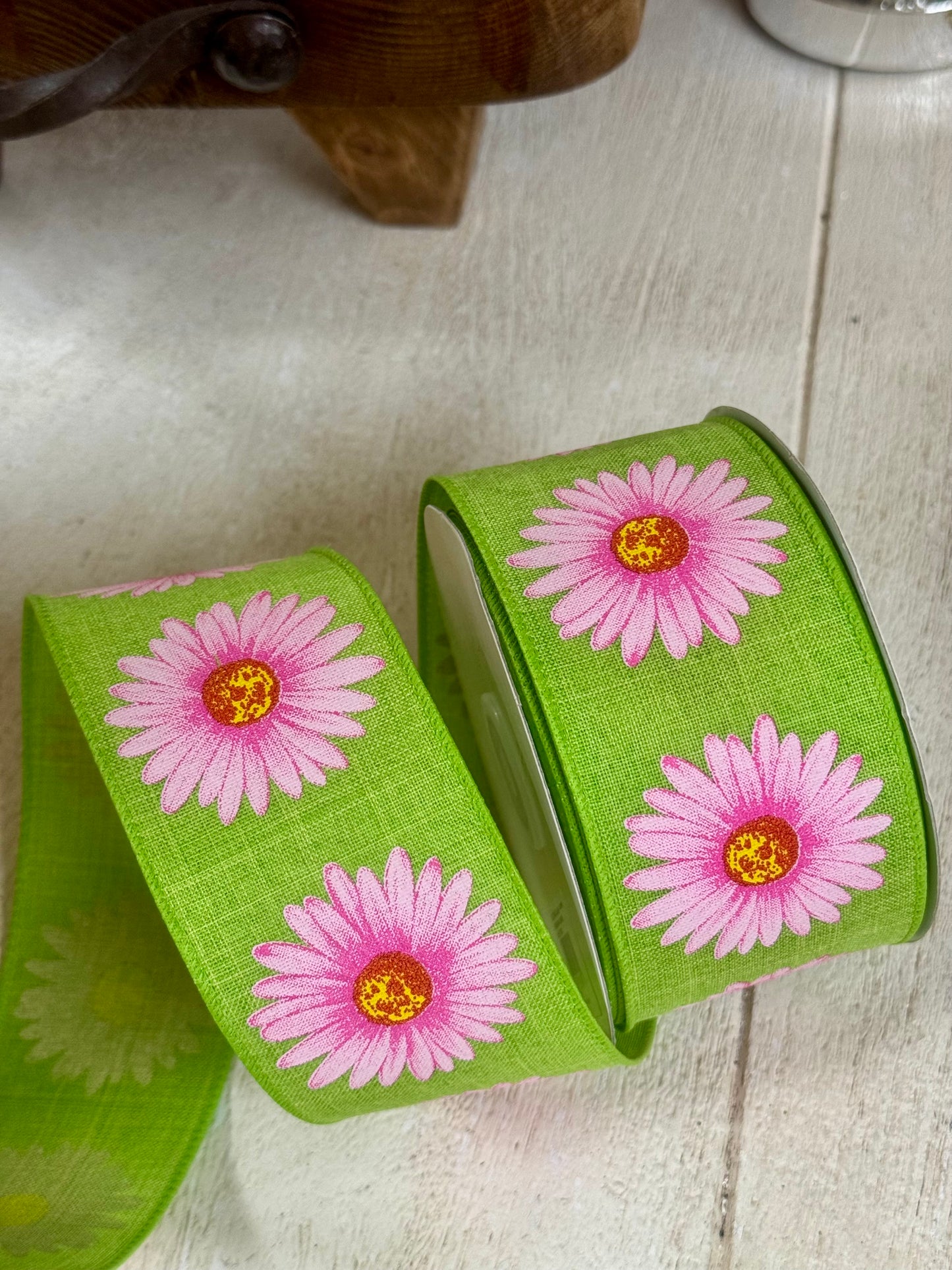 2.5 Inch By 20 Yard Pink And Lime Green Gerbera Daisy Ribbon