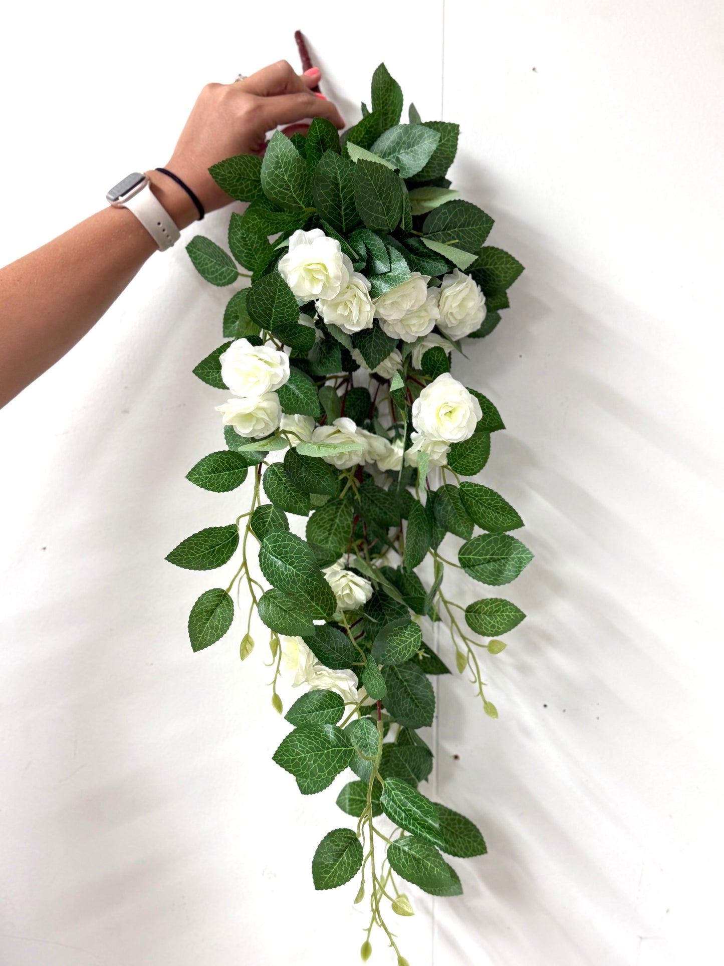 34 Inch Cream Mini Hanging Rose Vine