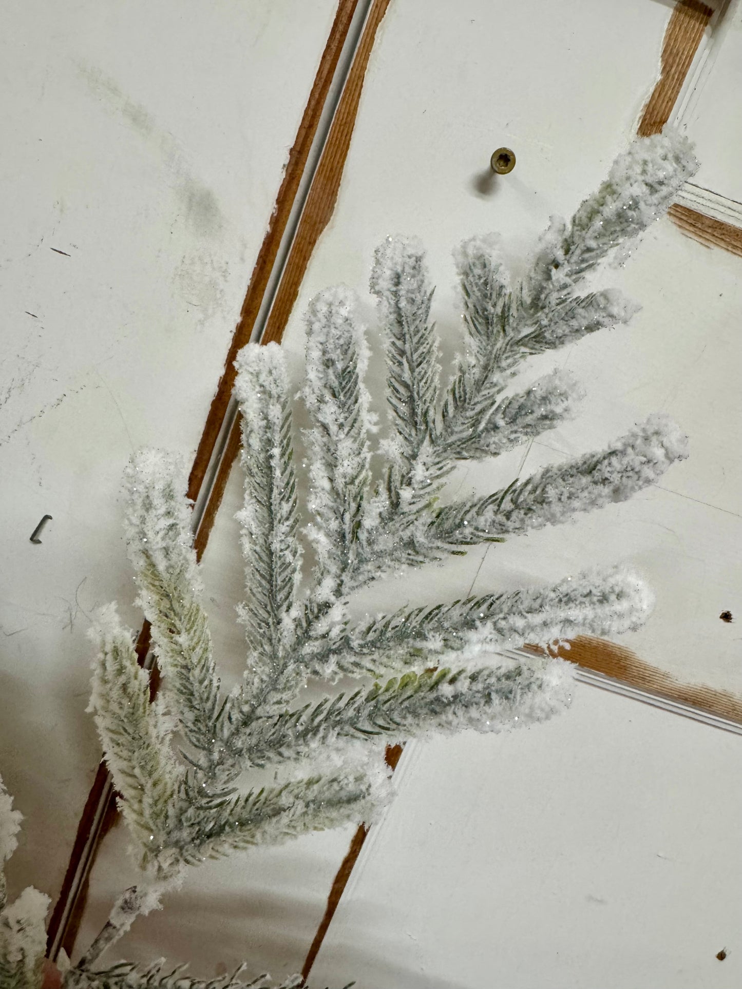 25 Inch Flocked Snow Glitter Norfolk Pine Spray