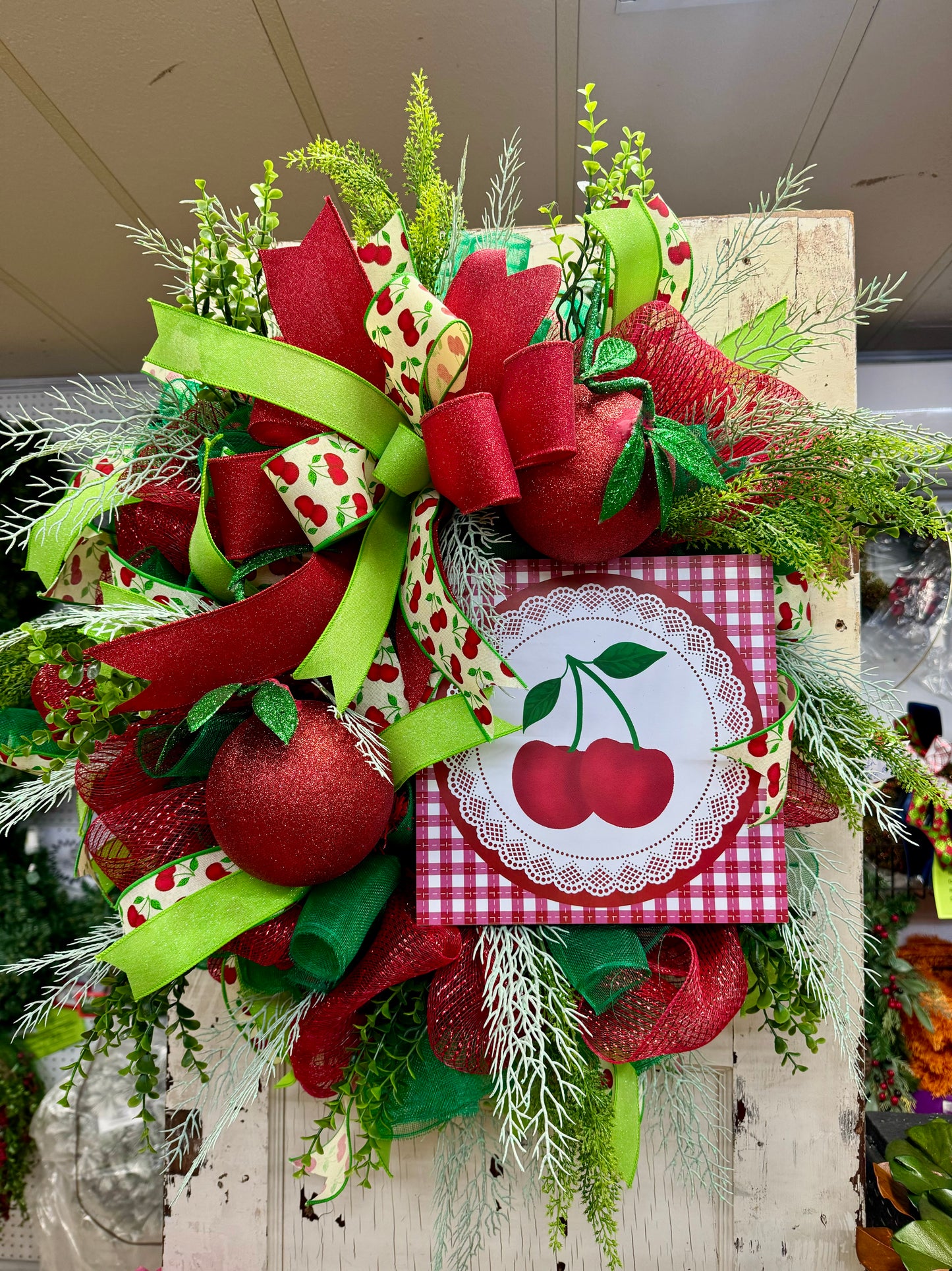 10 Inch Red And White Cherry With Lace Wooden Sign