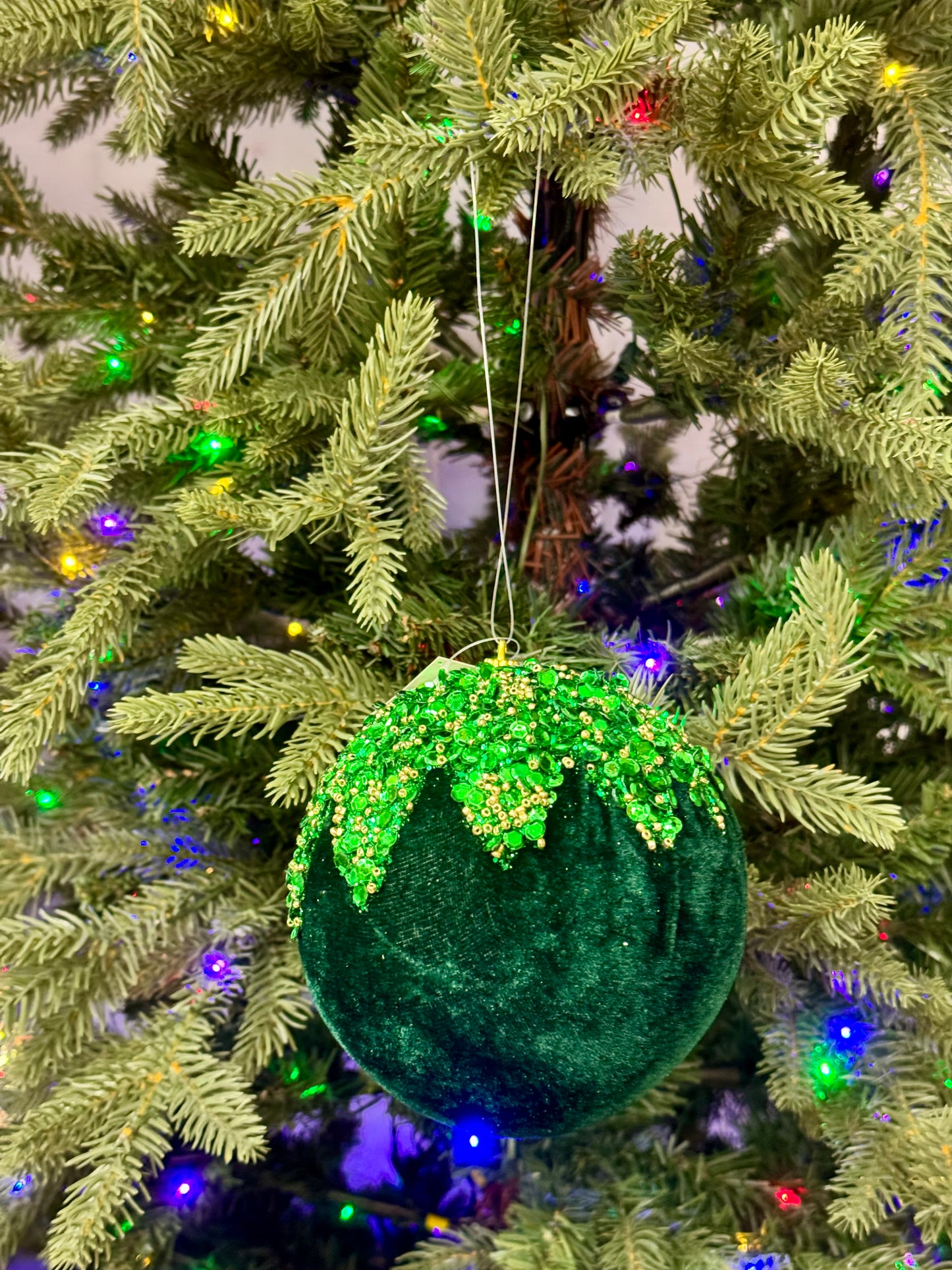 4.75 Inch Hunter Green Velvet Sequin Beaded Glitter Ornament
