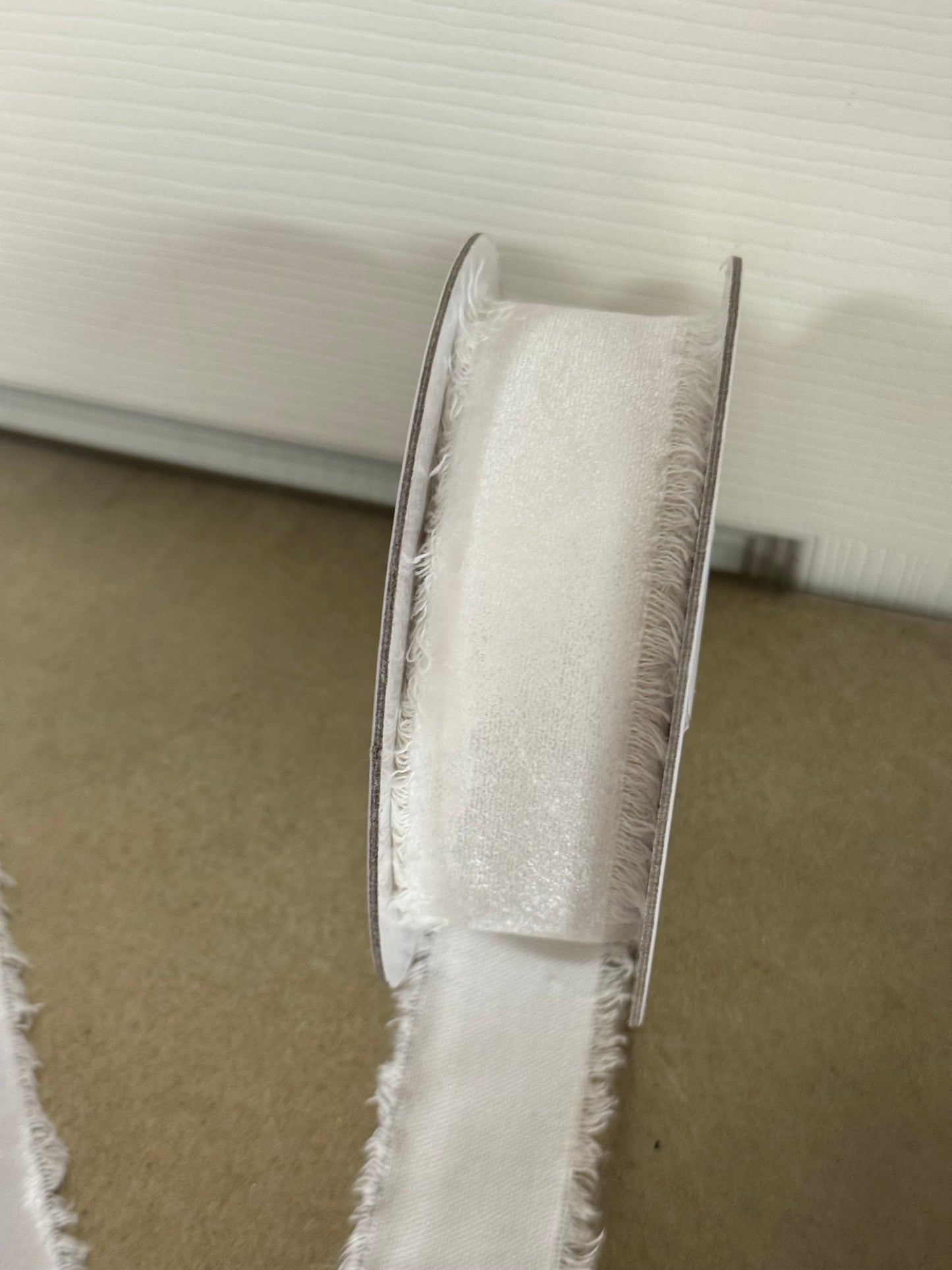1.5 Inch By 10 Yard Ivory Velvet Frayed Edge Ribbon