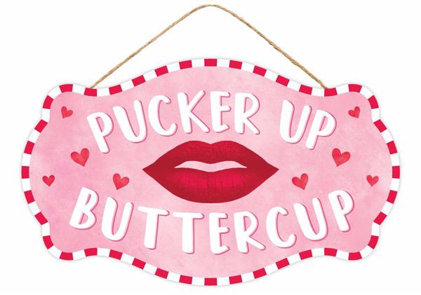 12.5 Inch Pucker Up Buttercup Wooden Wreath Sign