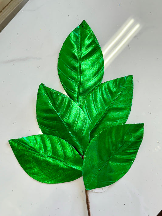 18.25 Inch Dark Green Magnolia Leaf Spray