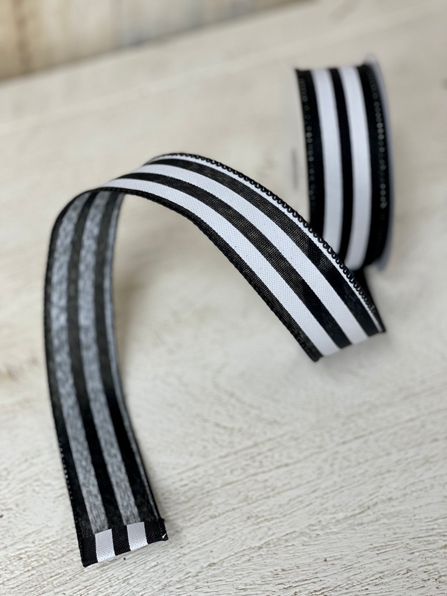 1.5 Inch By 10 Yard Black And White Cabana Striped Ribbon