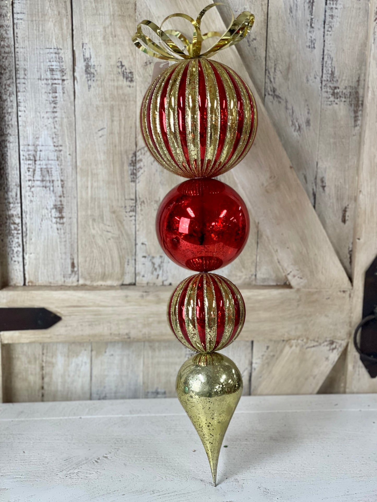 20.5 Inch Gold And Red Ornament Ball Finial