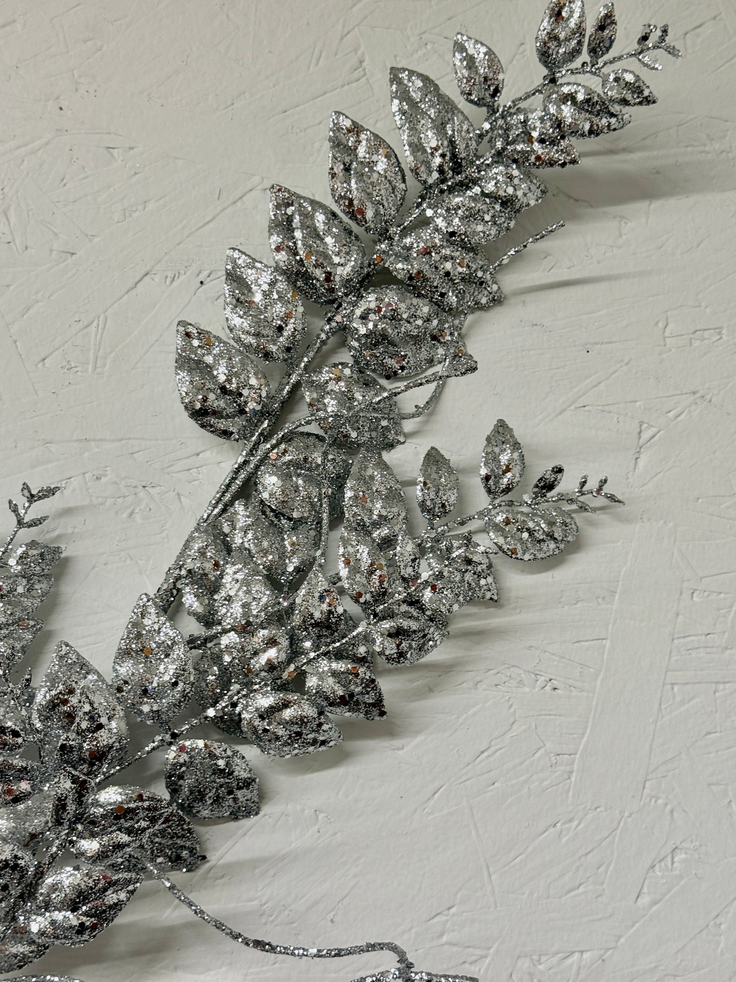 35 Inch Silver Glittered Mica Later Fern Spray