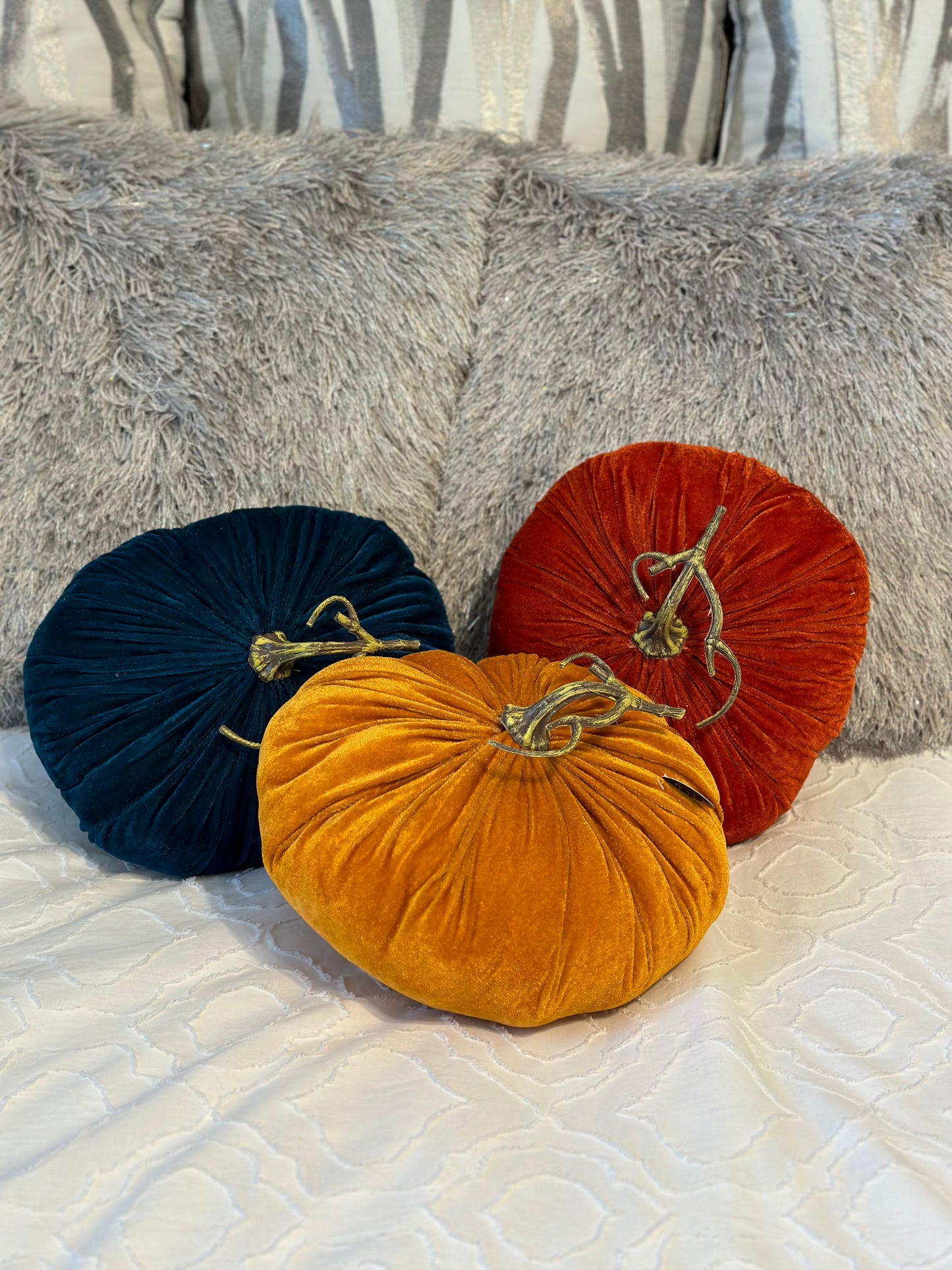 12 Inch Rust Fabulous Fall Velvet Pumpkin