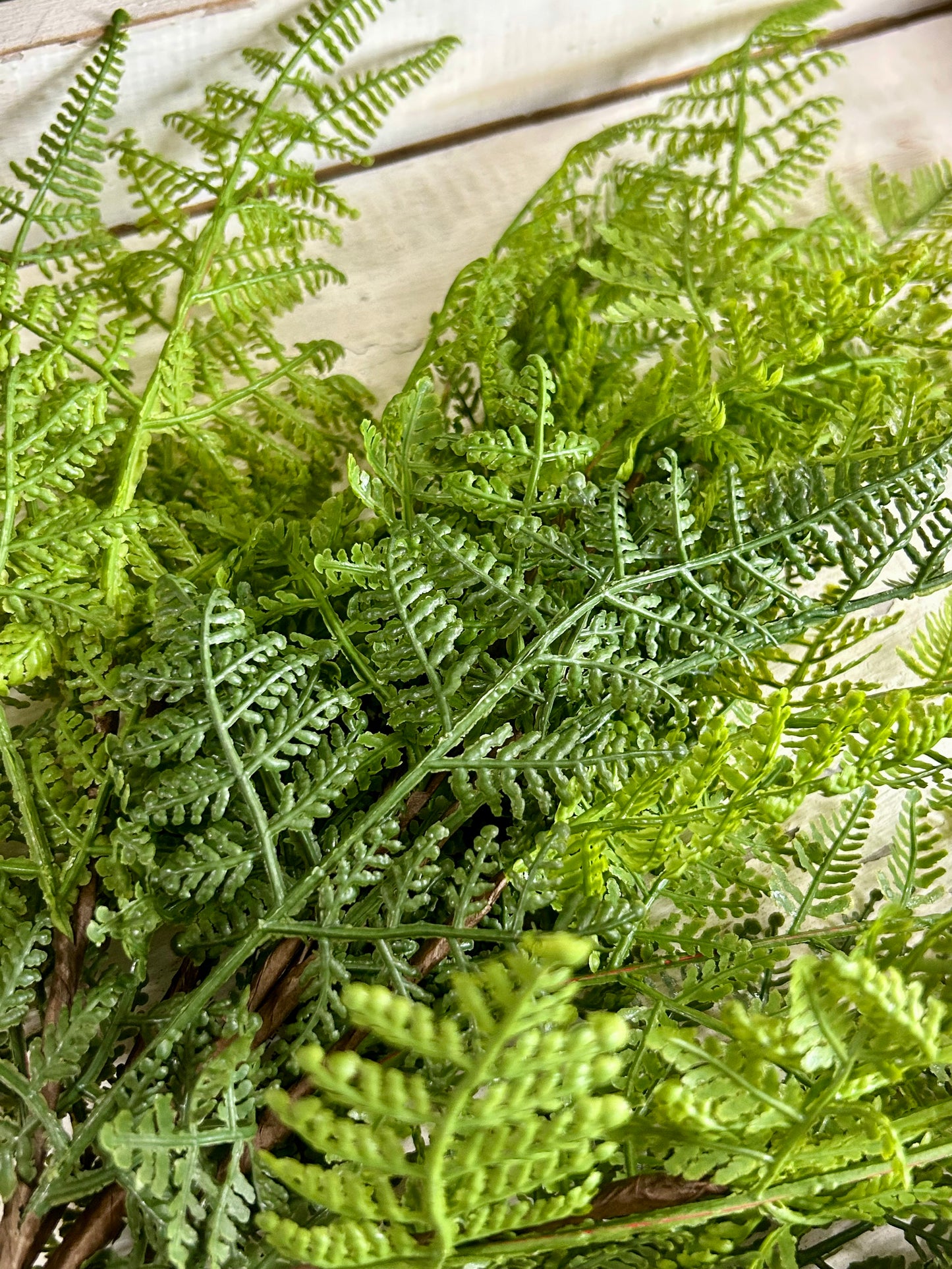 19 Inch Green Leather Fern Bush
