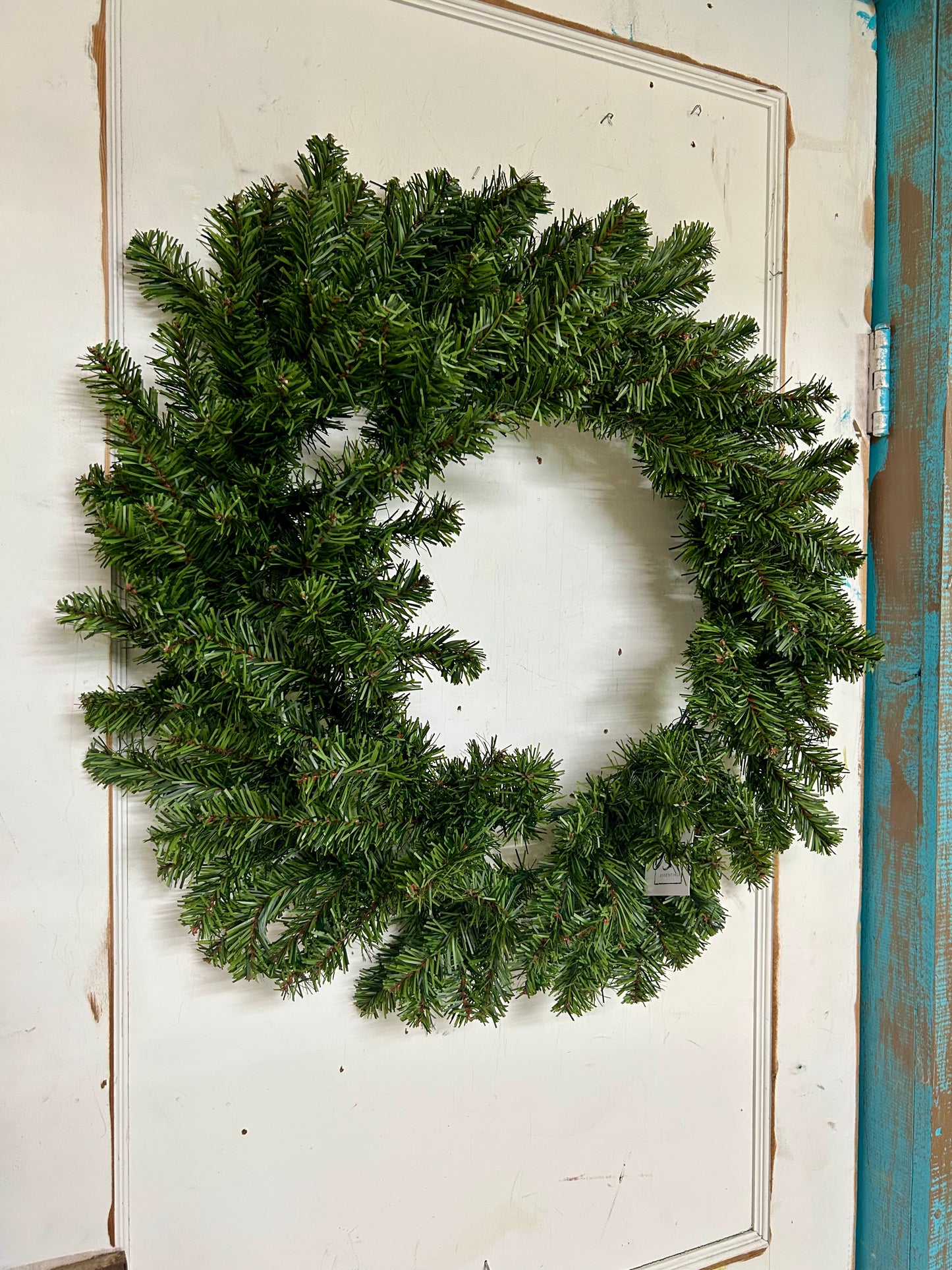 24 Inch Evergreen Canadian Pine Wreath