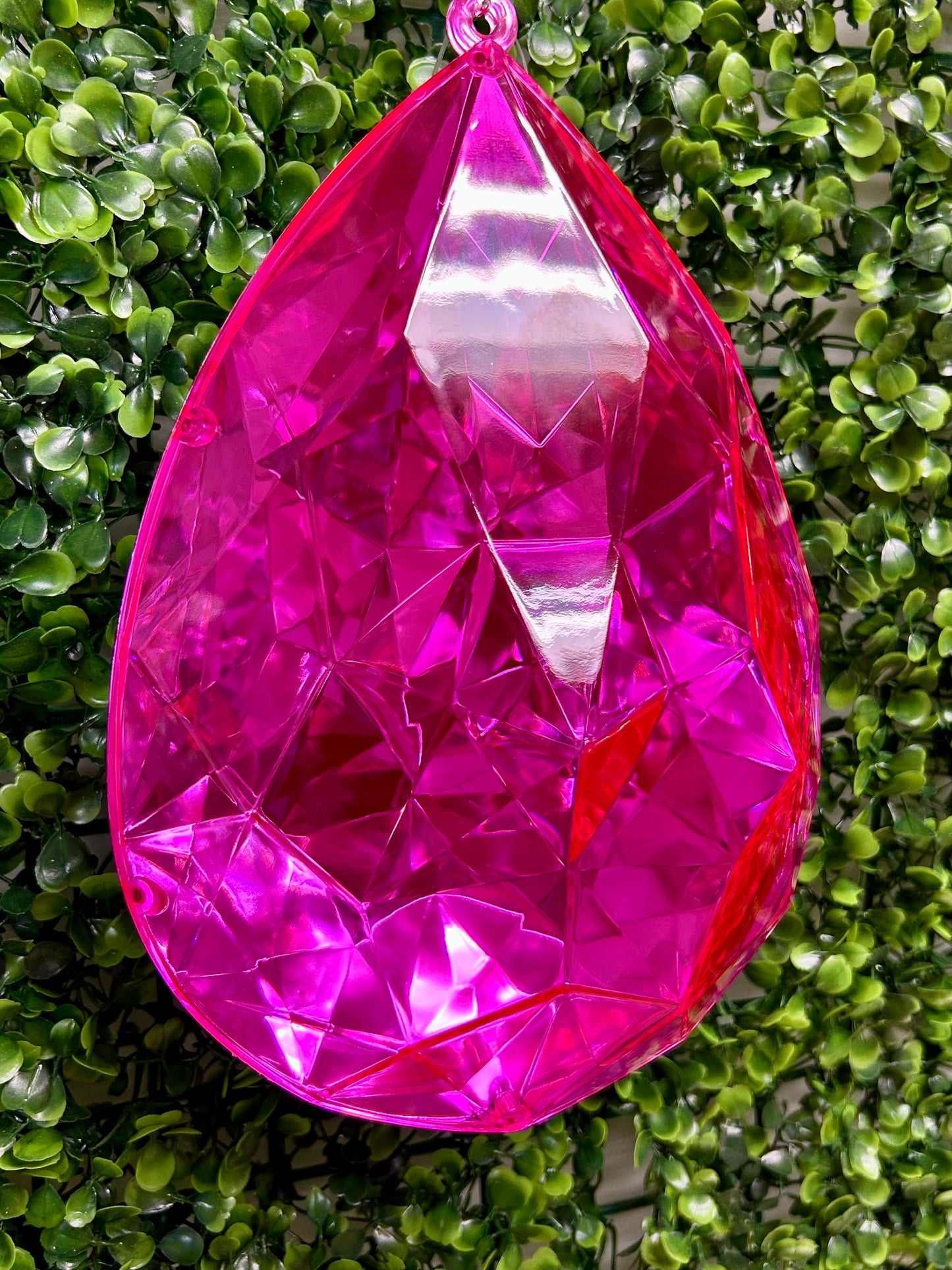 9 Inch Hot Pink Acrylic Rain Drop Diamond Ornament