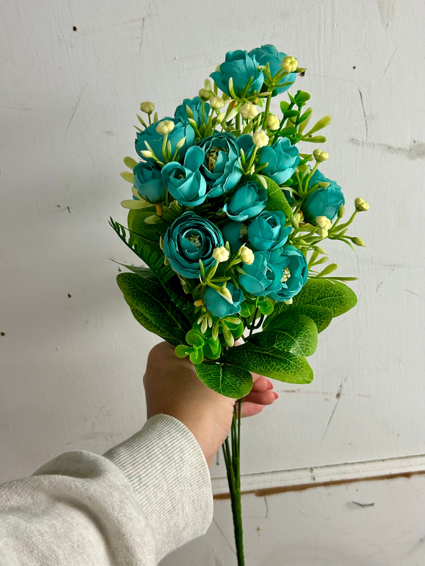 Teal Mini Ranunculus Bush