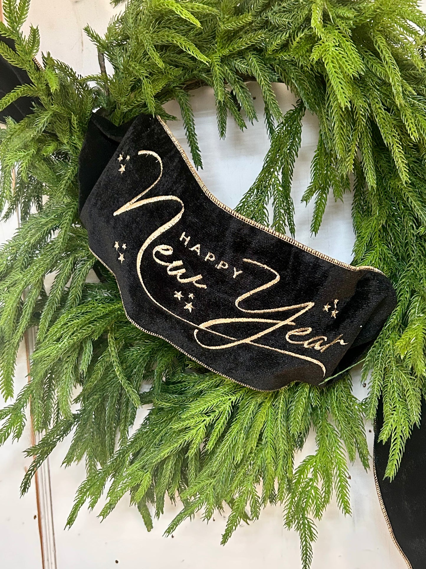 6 Inch By 56 Yards Black And Gold Velvet Embroidered Happy New Year Banner