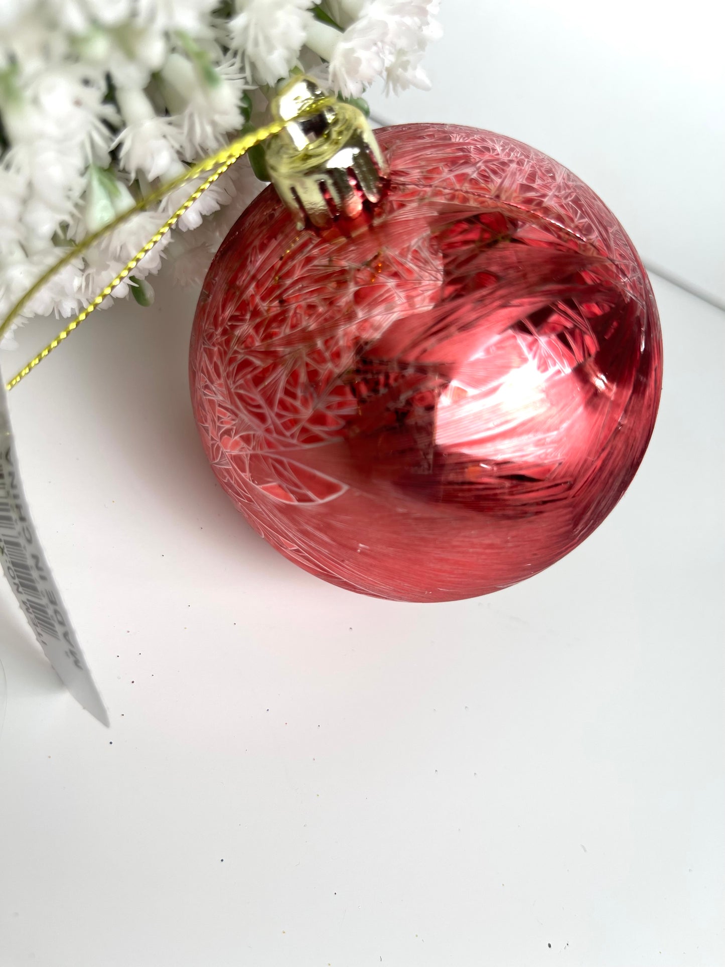 3 Inch Red Feather Smooth Ornament Ball