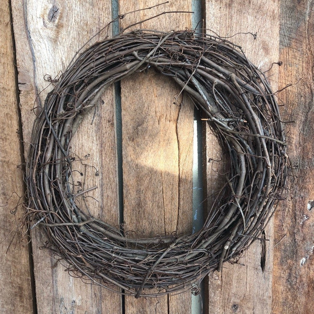 18 Inch Handcrafted Grapevine Wreath Round