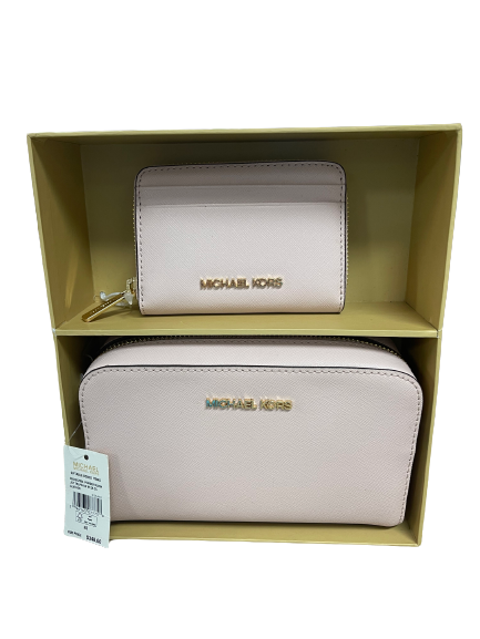 Michael kors 2025 wallet pouch