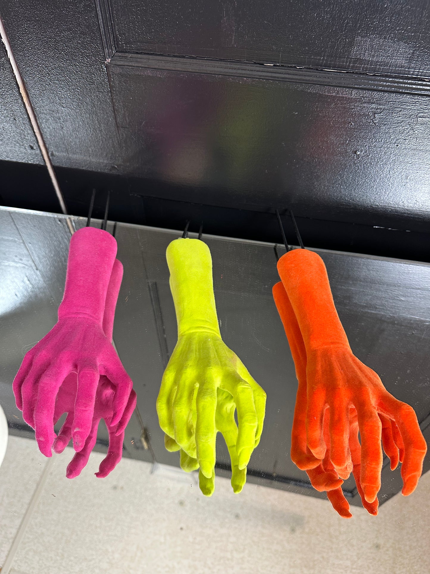 13.39 Inch Flocked Ghost Hands Three Different Colors