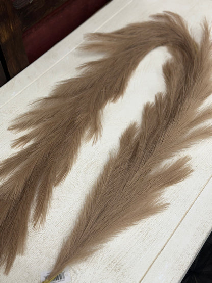 6 Foot Natural Grass Plume Garland