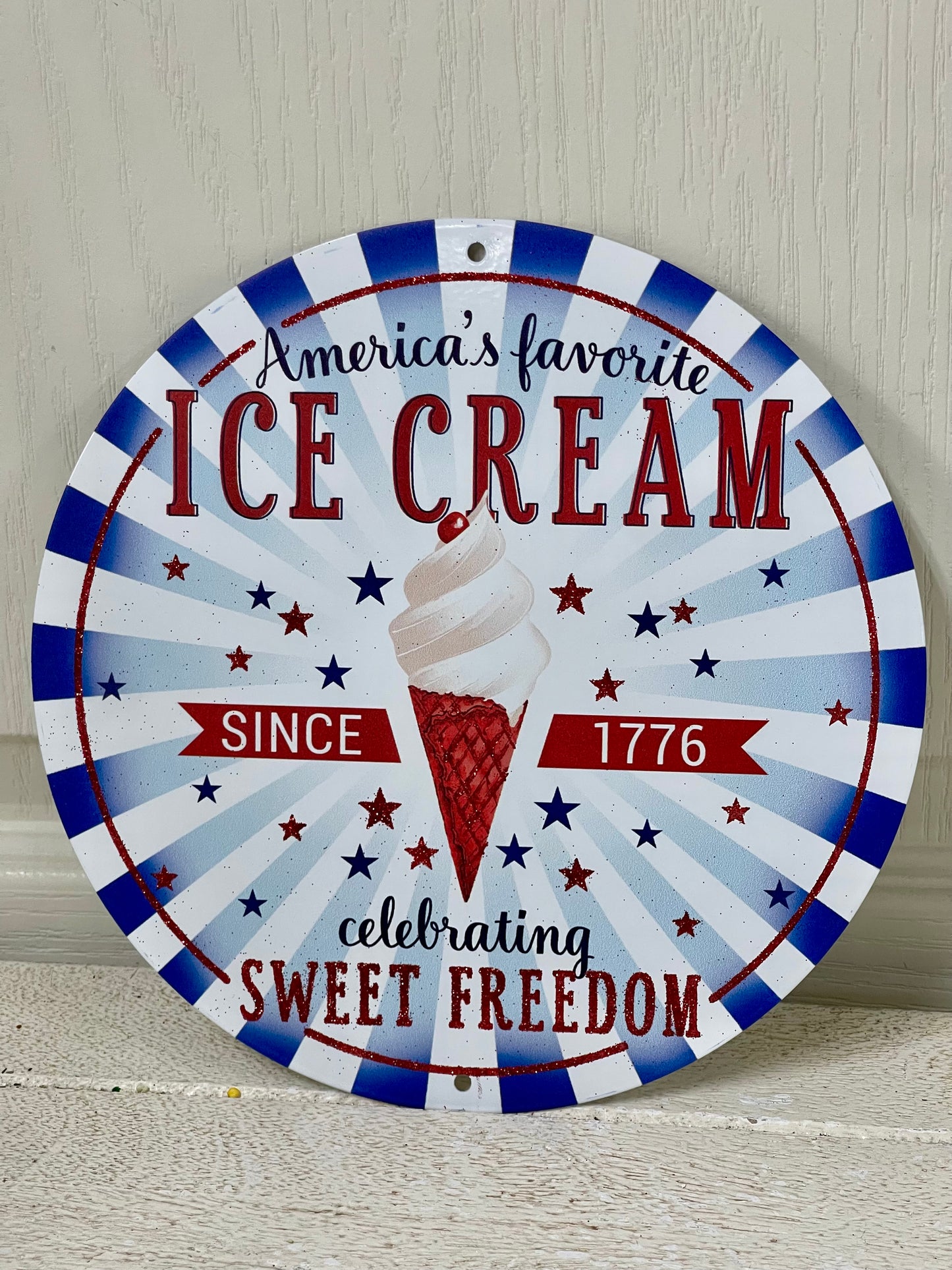 8 Inch Red White Blue Americas Favorite Ice Cream Metal Wreath Sign