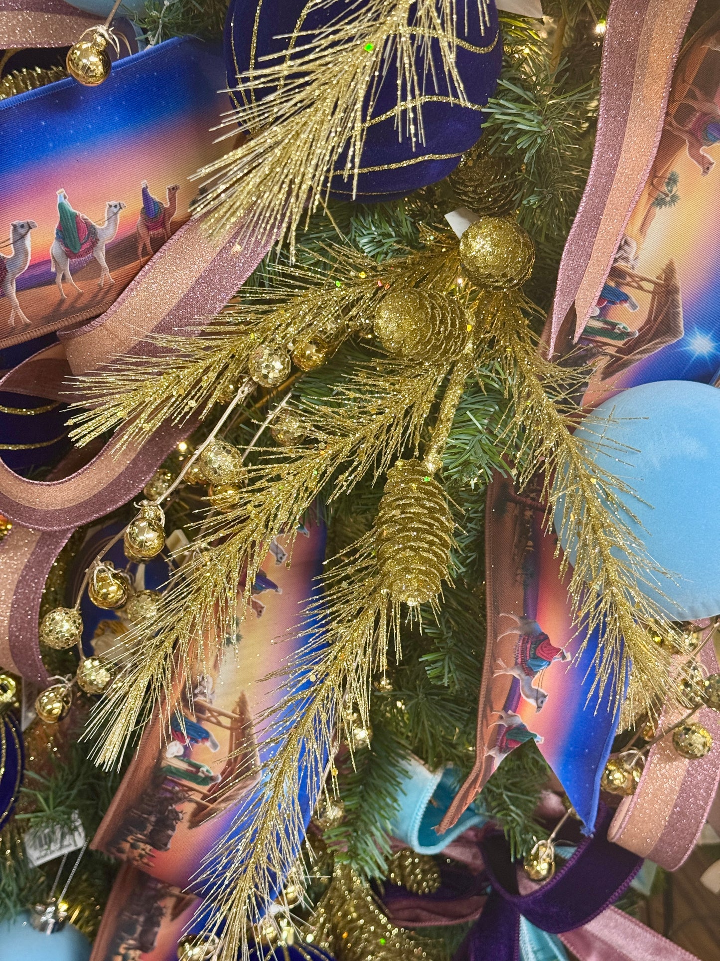 33 Inch Gold Glitter Pinecone Spray