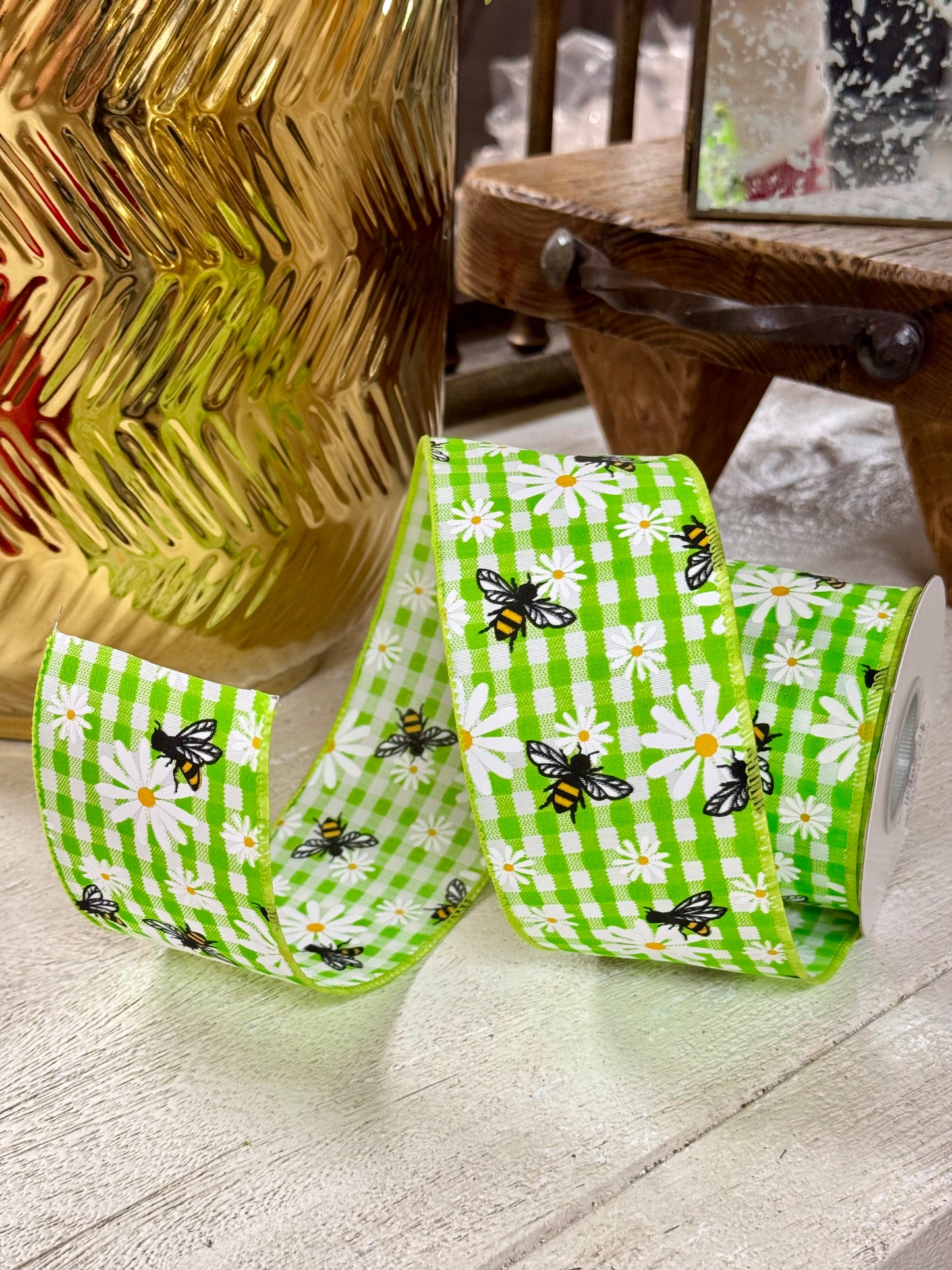 2.5 Inch By 10 Yard Green And White Bees And Daises Gingham Check Ribbon