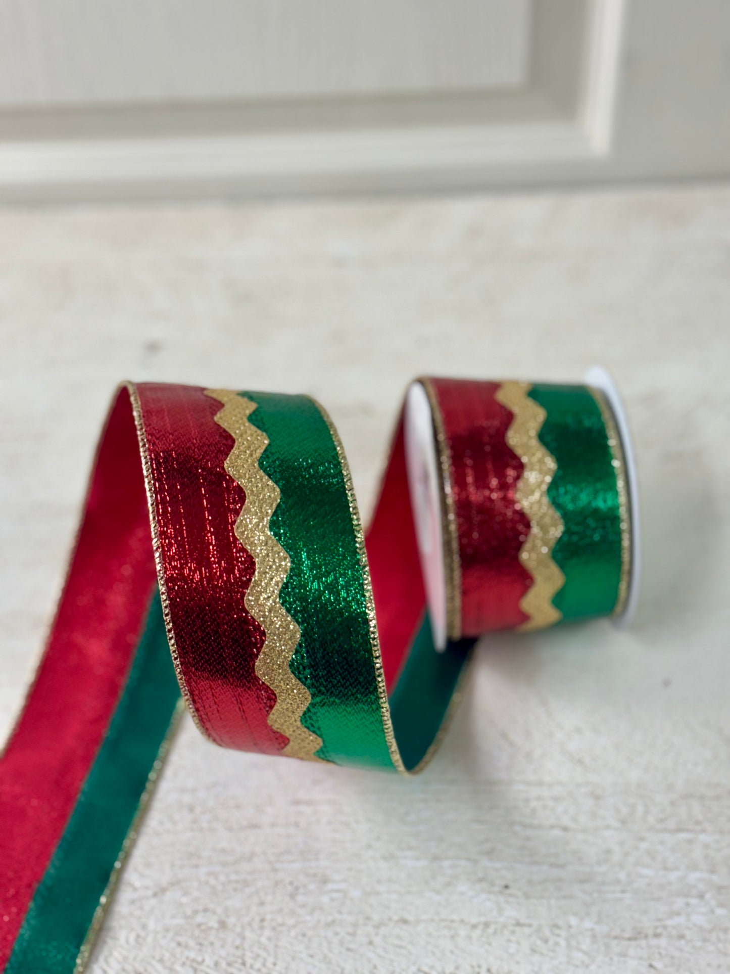 2.5 Inch By 10 Yard Emerald And Red Metallic Stripe Ribbon With Gold Ric Rac