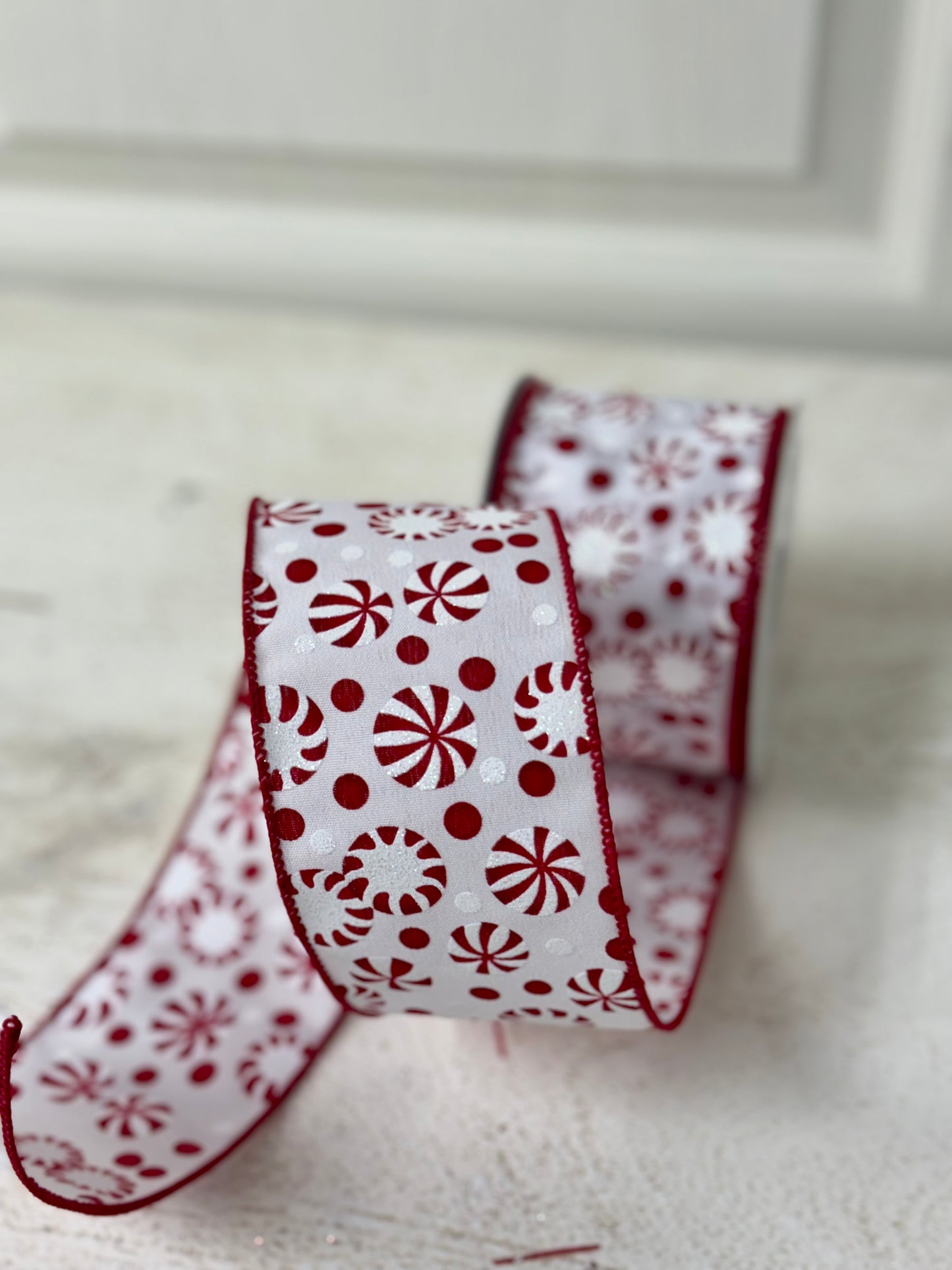 2.5 Inch By 10 Yard Red And White Peppermint Ribbon