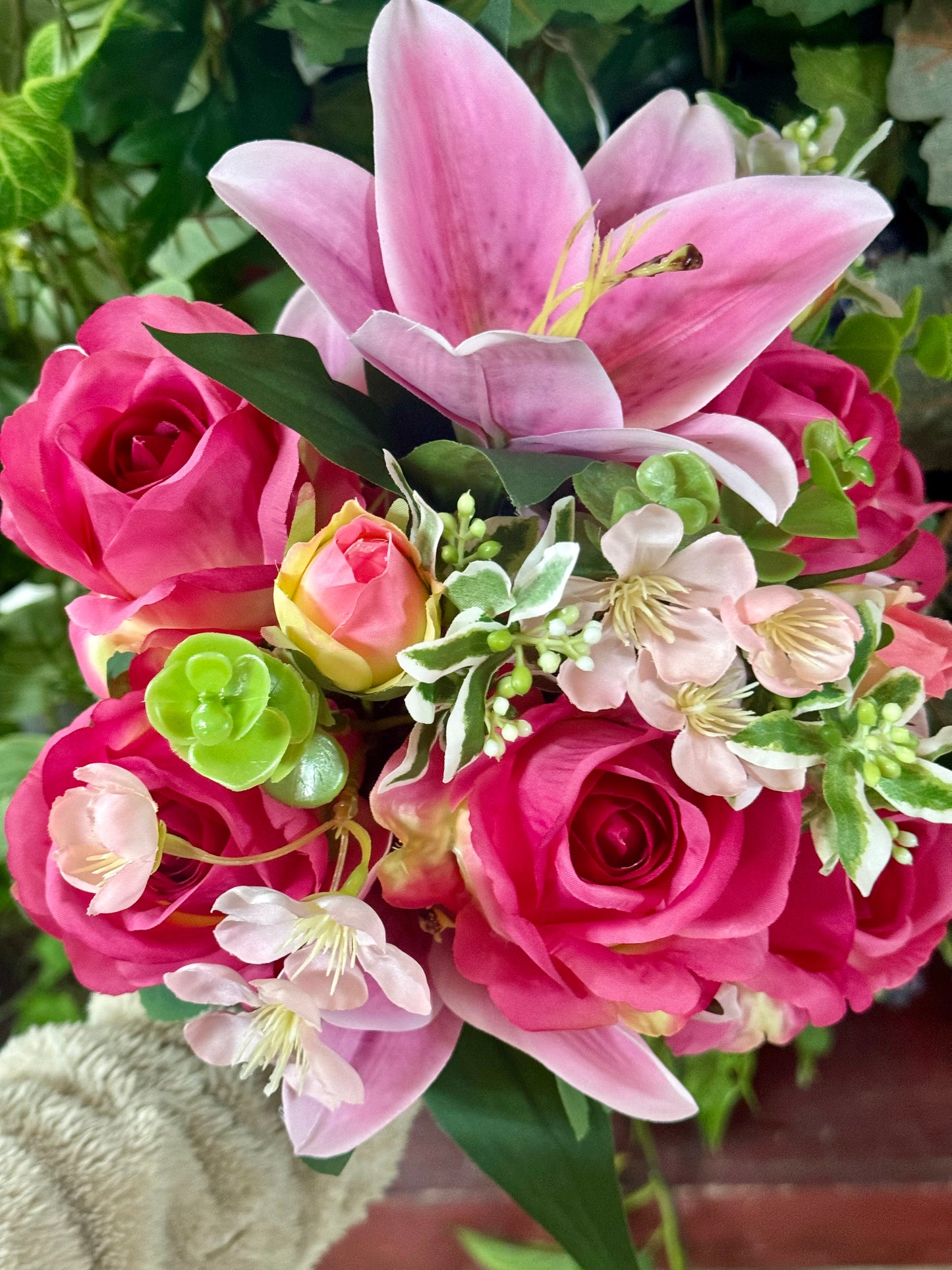 14 Inch Beauty Pink Rose And Lily Mix Bush