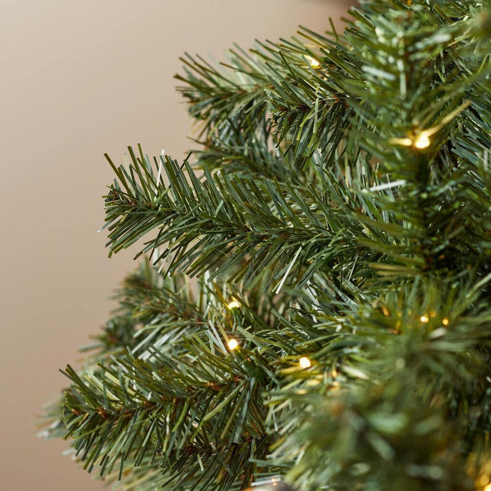 7.5 ft Festive Pine Christmas Tree Lighted Decor Holiday Display Prelit Open Box