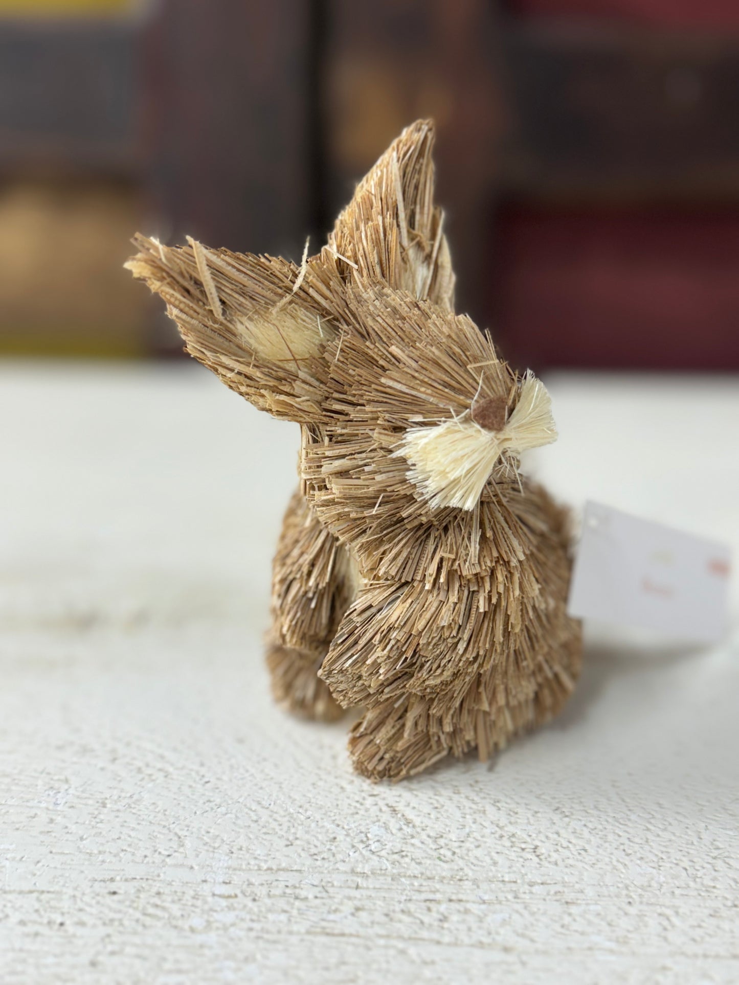 Straw Clapping Hands Sitting Bunny