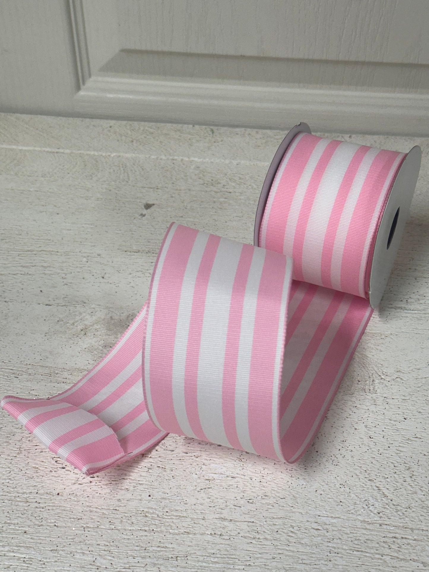 2.5 Inch By 10 Yard Baby Pink And White Ribbon