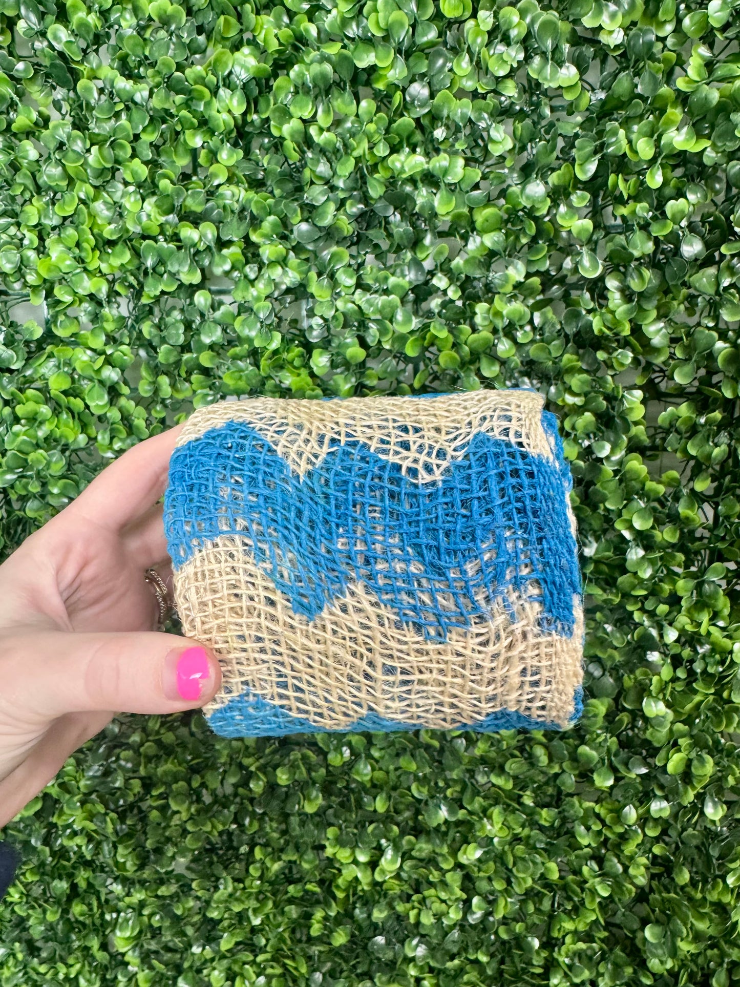 4 Inch By 5 Yards Designer Chevron Jute Natural with Blue Pattern Ribbon