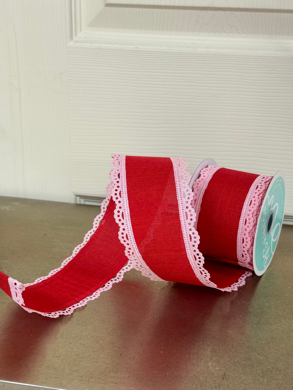 2.5 Inch By 10 Yard Red And Pink Lace Edge Royal Burlap Ribbon