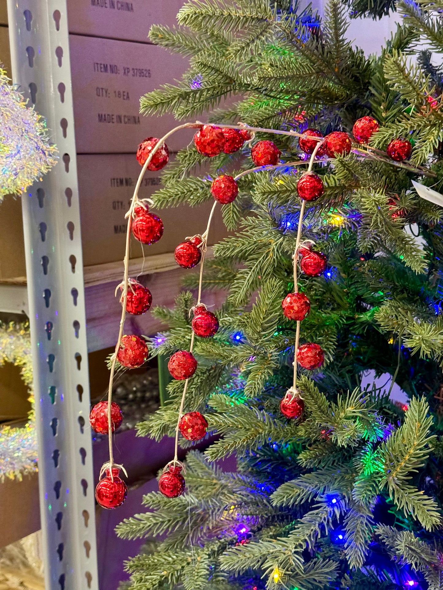 35.5 Inch Red Hanging Ball Spray