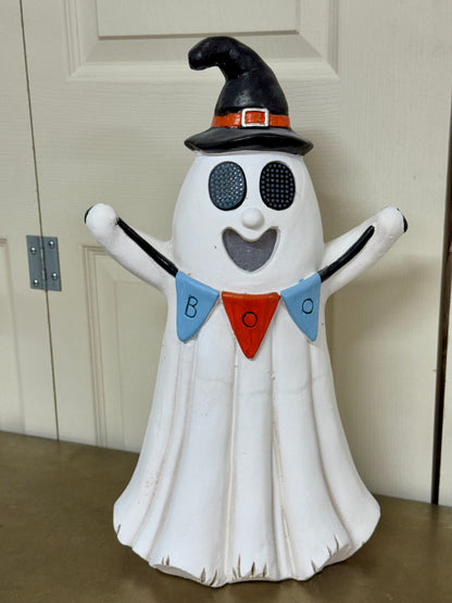 18 Inch Halloween Ghost Holding Boo Banner
