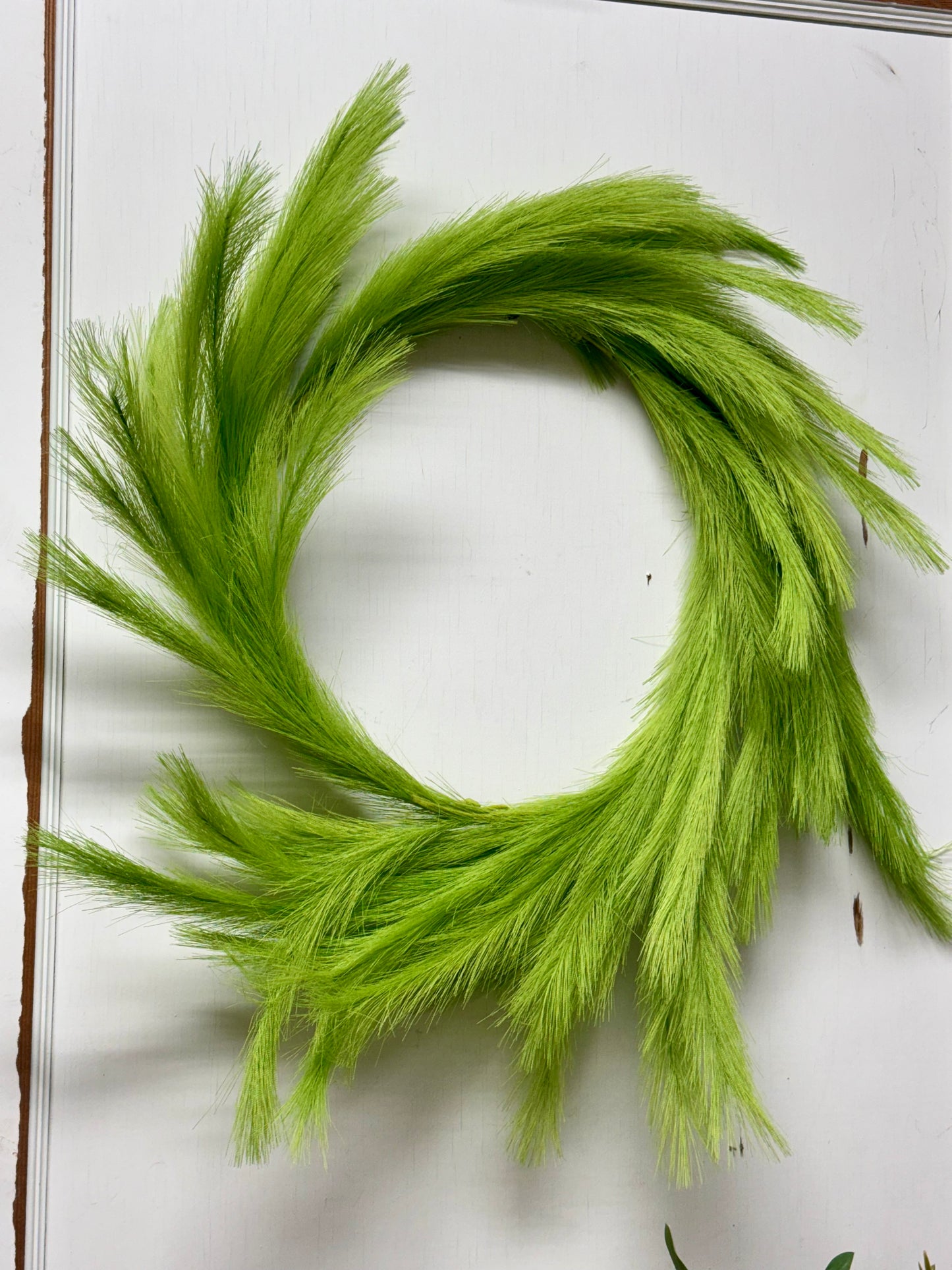 26 Inch Lime Green Fabric Grass Plume Wreath