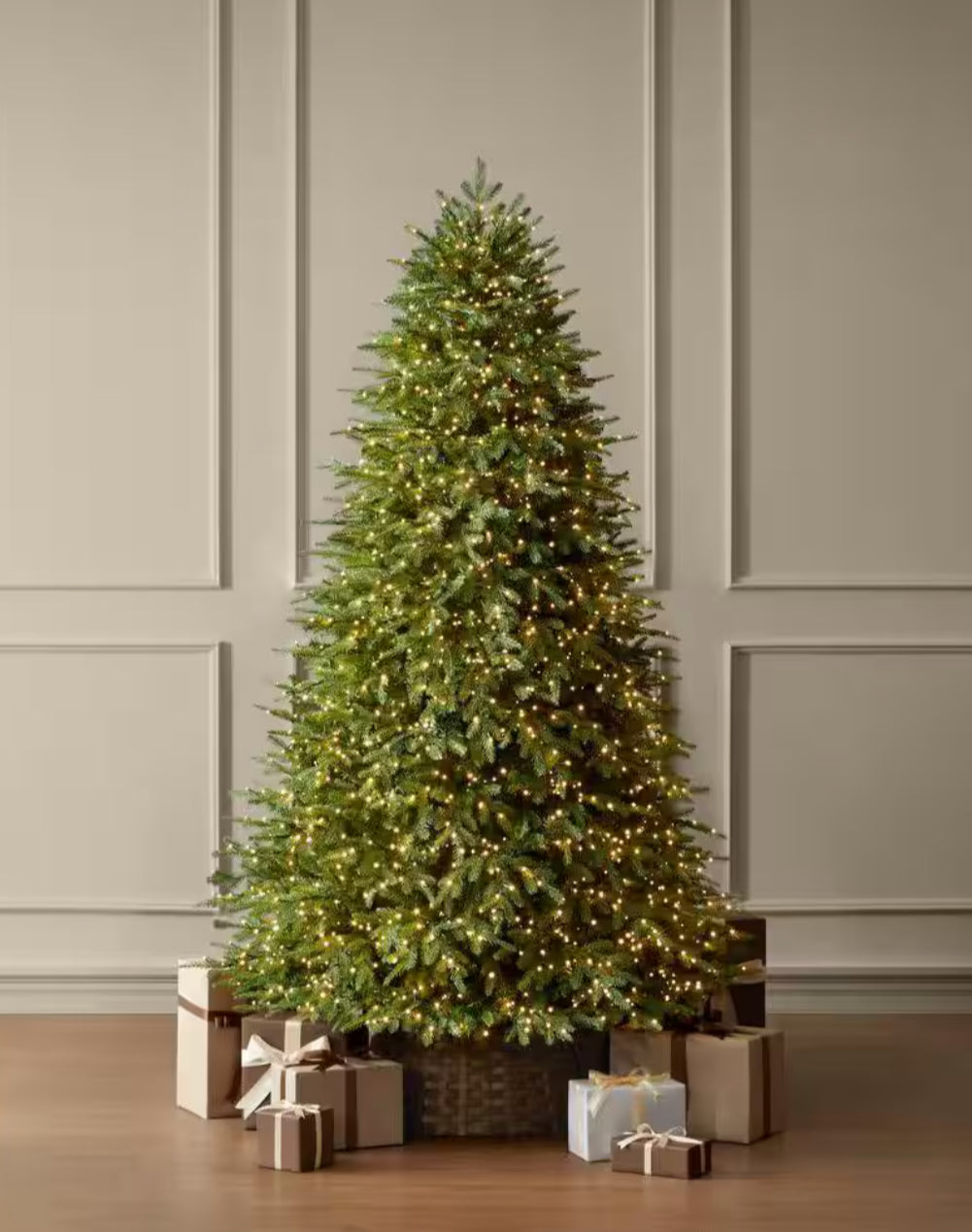 Home Decorators Collection 7.5 Foot Grand Duchess Twinkling Balsam Fir LED Pre-Lit Artificial Christmas Tree Open Box