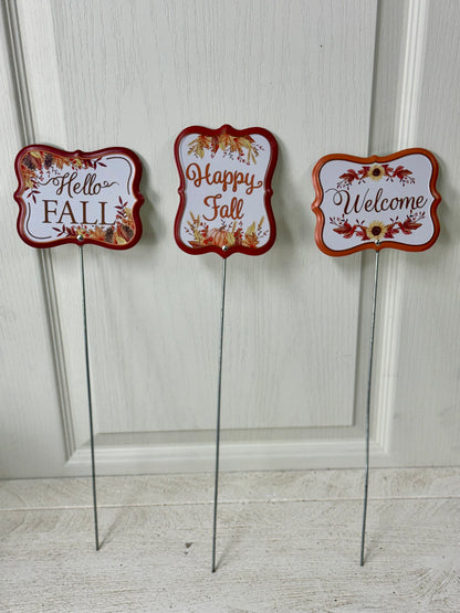 16 Inch Embossed Fall Sign Pick