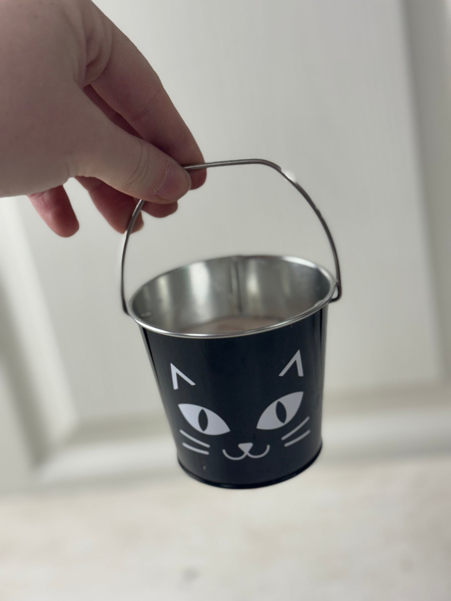 Witch's Brew Scented Candle With Cat Face