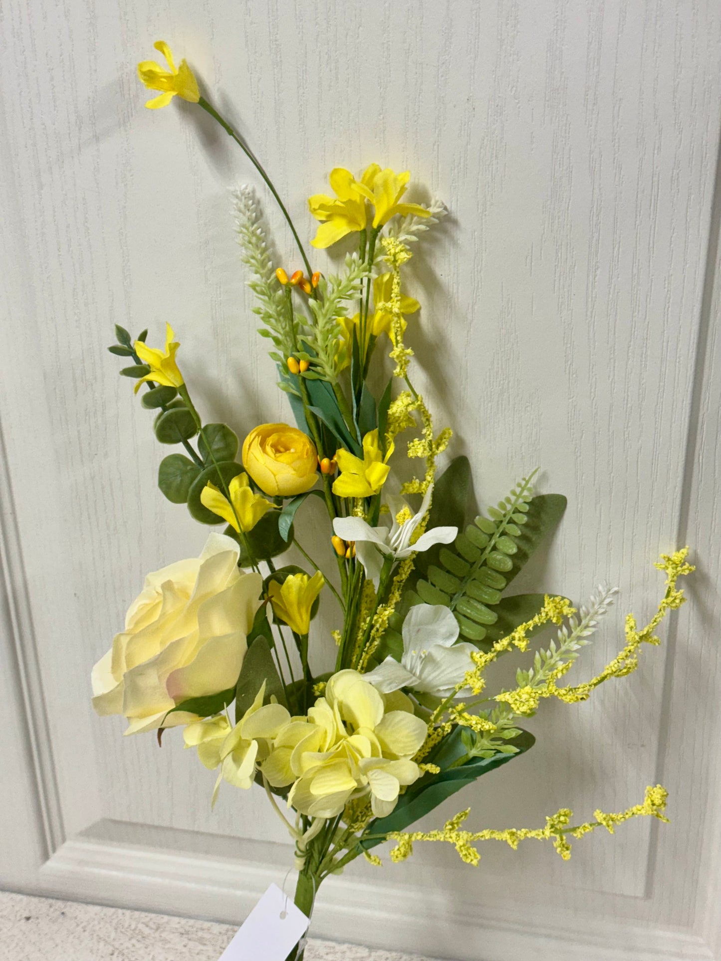 19 Inch Yellow Rose And Hydrangea Flower Spray