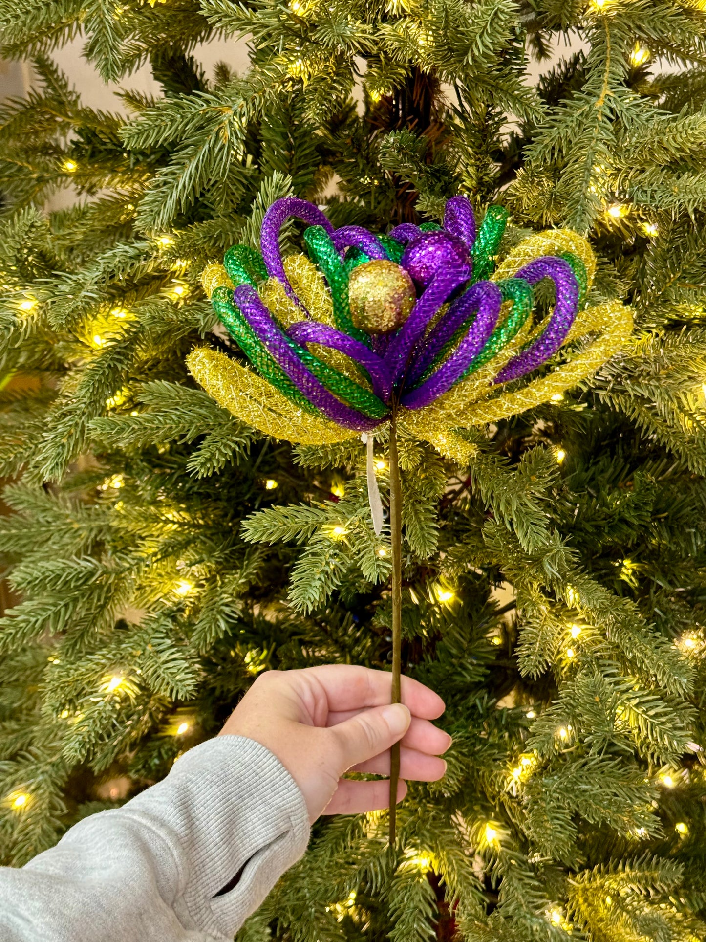 12 Inch Mardi Gras Foil Glitter Ball Curly Pick