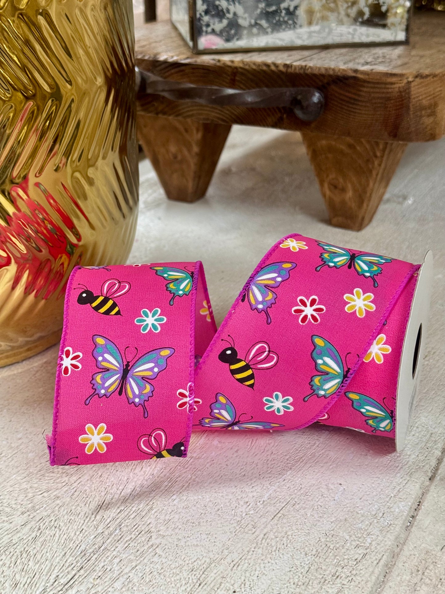 2.5 Inch By 10 Yard Fuchsia Butterfly And Bees Ribbon