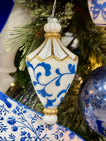 4.5 Inch White And Blue Floral Glass Finial Ornaments Two Styles