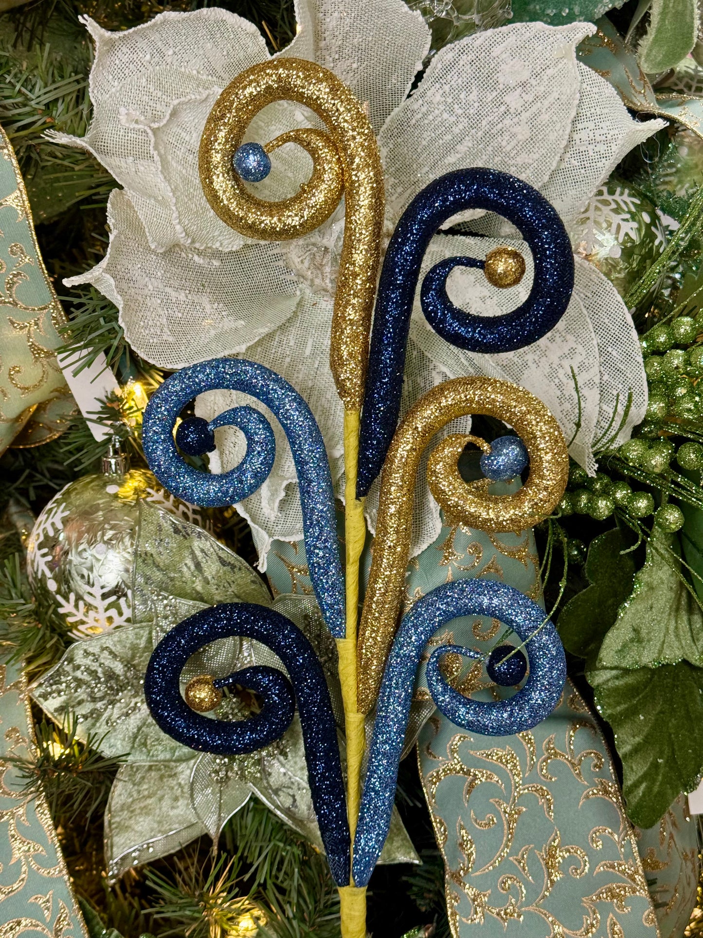 28.5 Inch Navy Smoke Blue And Gold Glitter Tubing Ball Spray