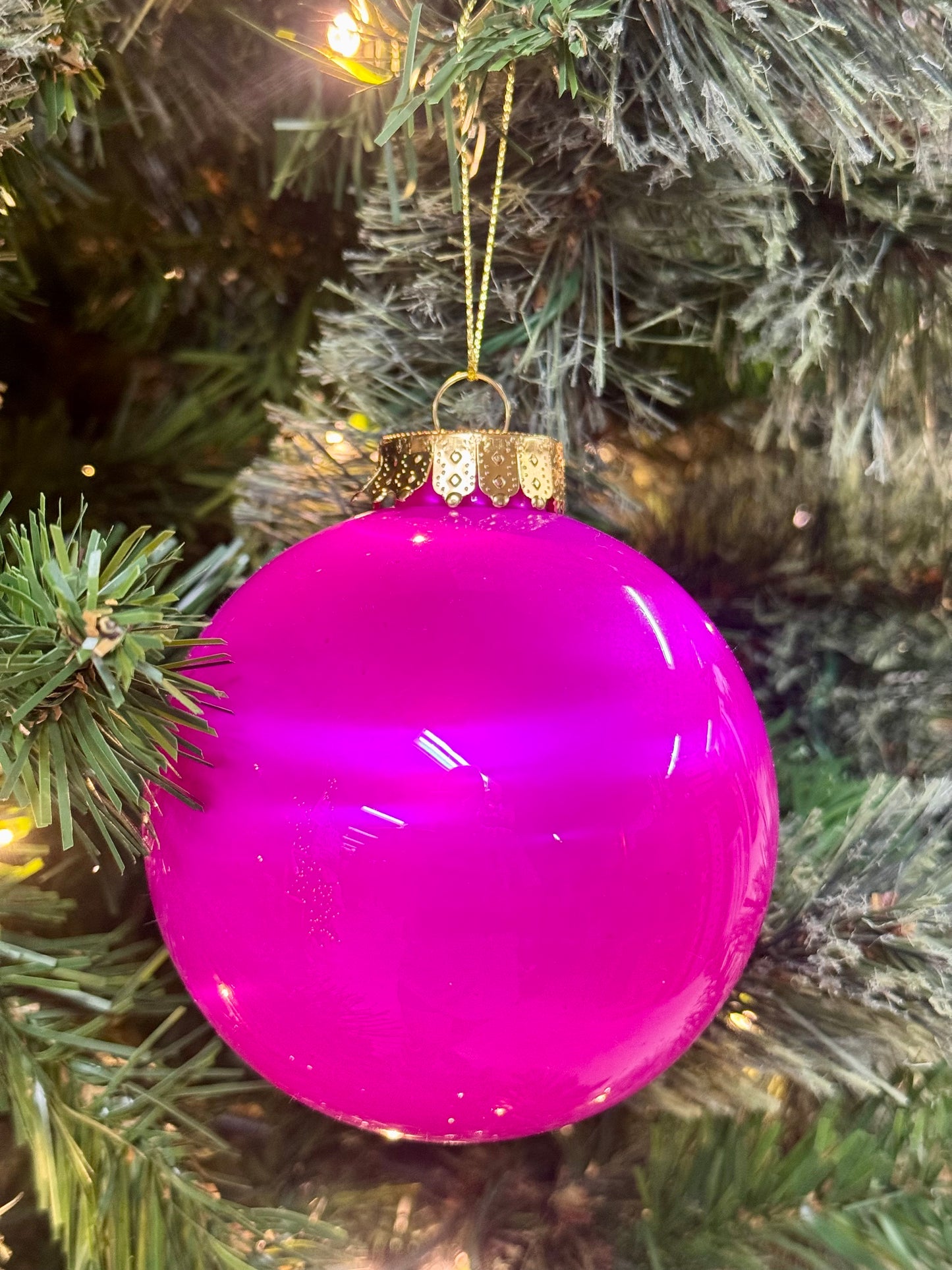4 Inch Fuchsia Lacquer Glass Look Ornament Ball